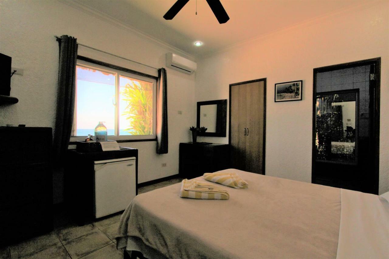 Thalatta Resort Zamboanguita  Bagian luar foto